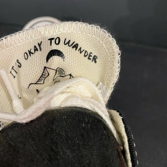 New Women's Converse CTAS 'It's Okay To Wander' - Picture 4 of 4